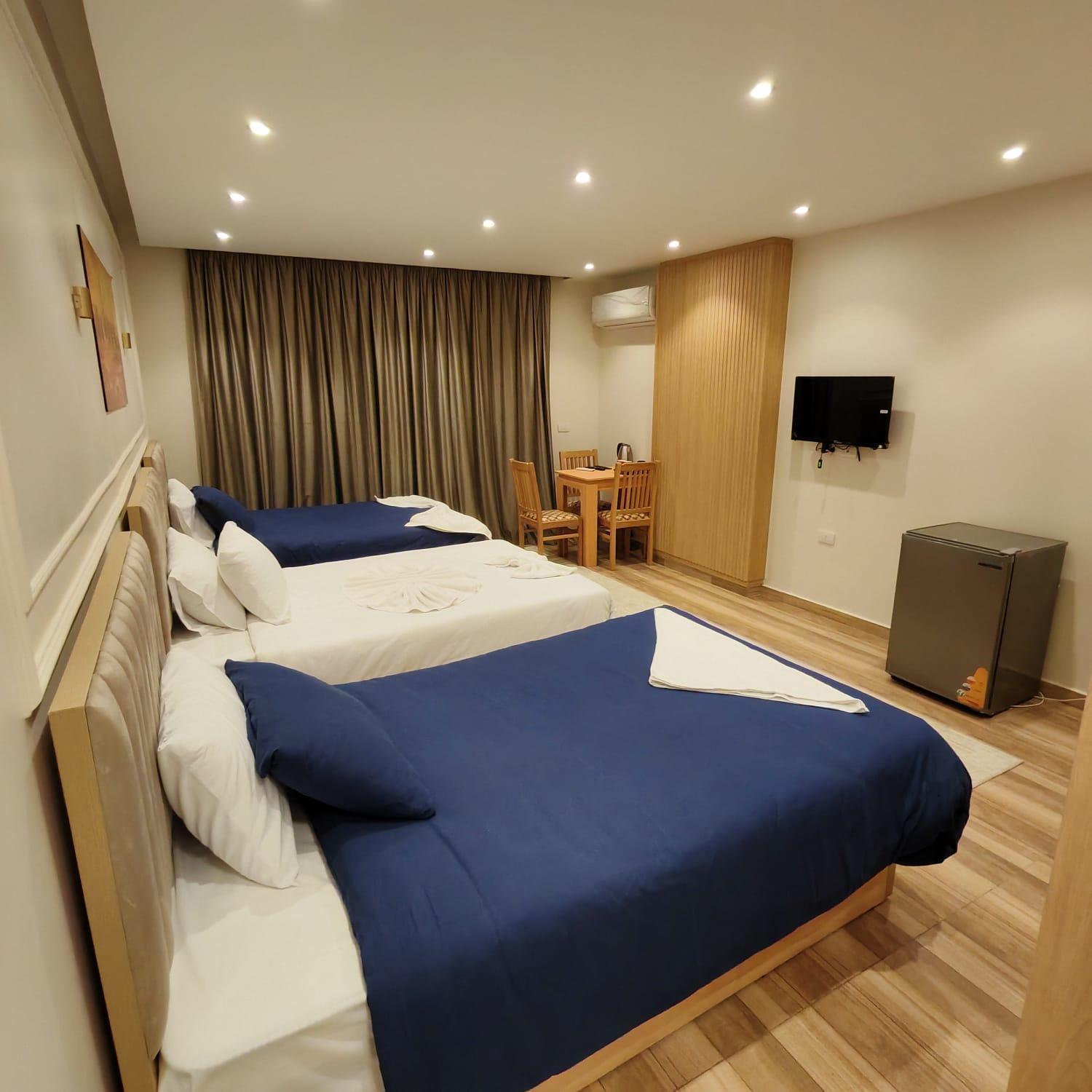 Bed & Breakfast Radiant Pyramids