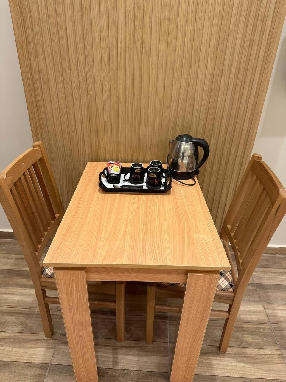 Acomodação com café da manhã  Radiant Pyramids